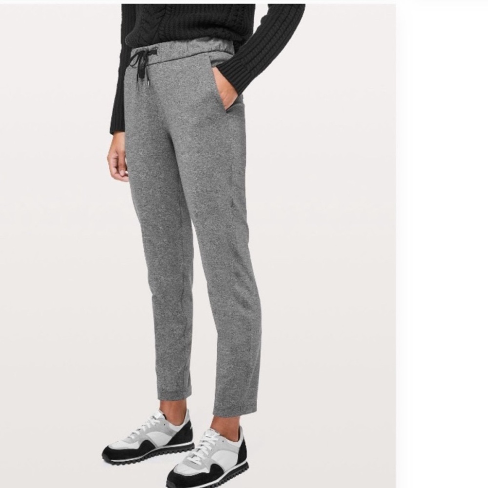 12. Lululemon On The Fly Pant *27" Heathered Black - Picture 3 of 16